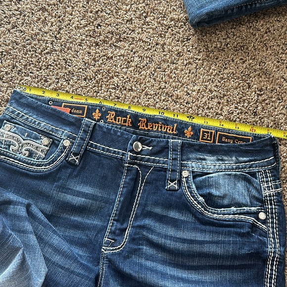 Rock Revival Women's Cadeau Easy Crop Capri Jeans Size 31 Dark Wash - Picture 14 of 16